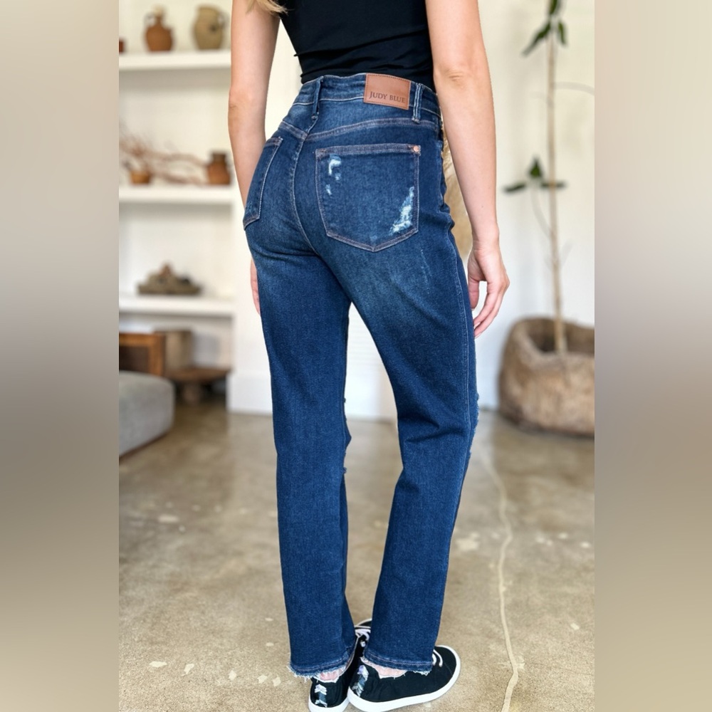 Judy Blue High Waist Rigid Magic Heavy Distressed Straight Jeans - Picture 6 of 10